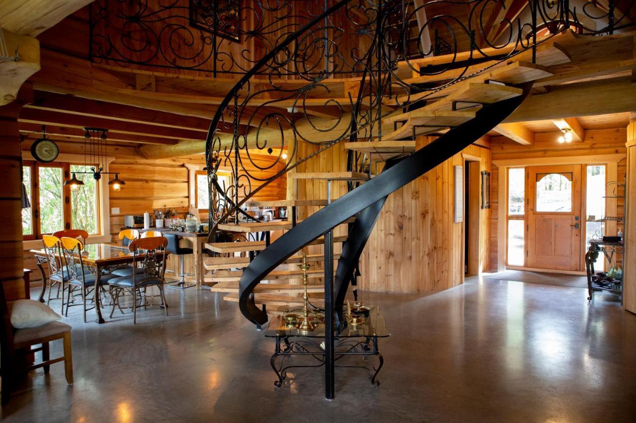 Hebergement "La Maison En Bois Rond" Sainte-Marie Exteriér fotografie