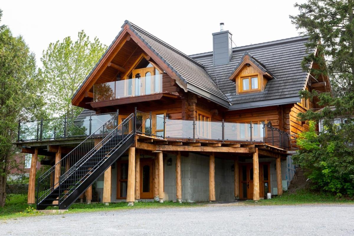 Hebergement "La Maison En Bois Rond" Sainte-Marie Pokoj fotografie
